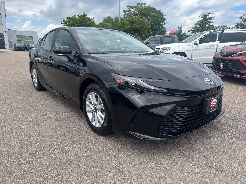 Used 2025 Toyota Camry LE w/ Convenience Package AWD/4WD image 9
