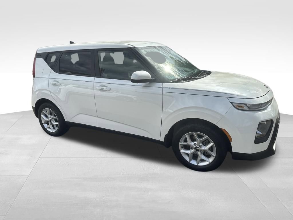 Used 2020 Kia Soul S image 29