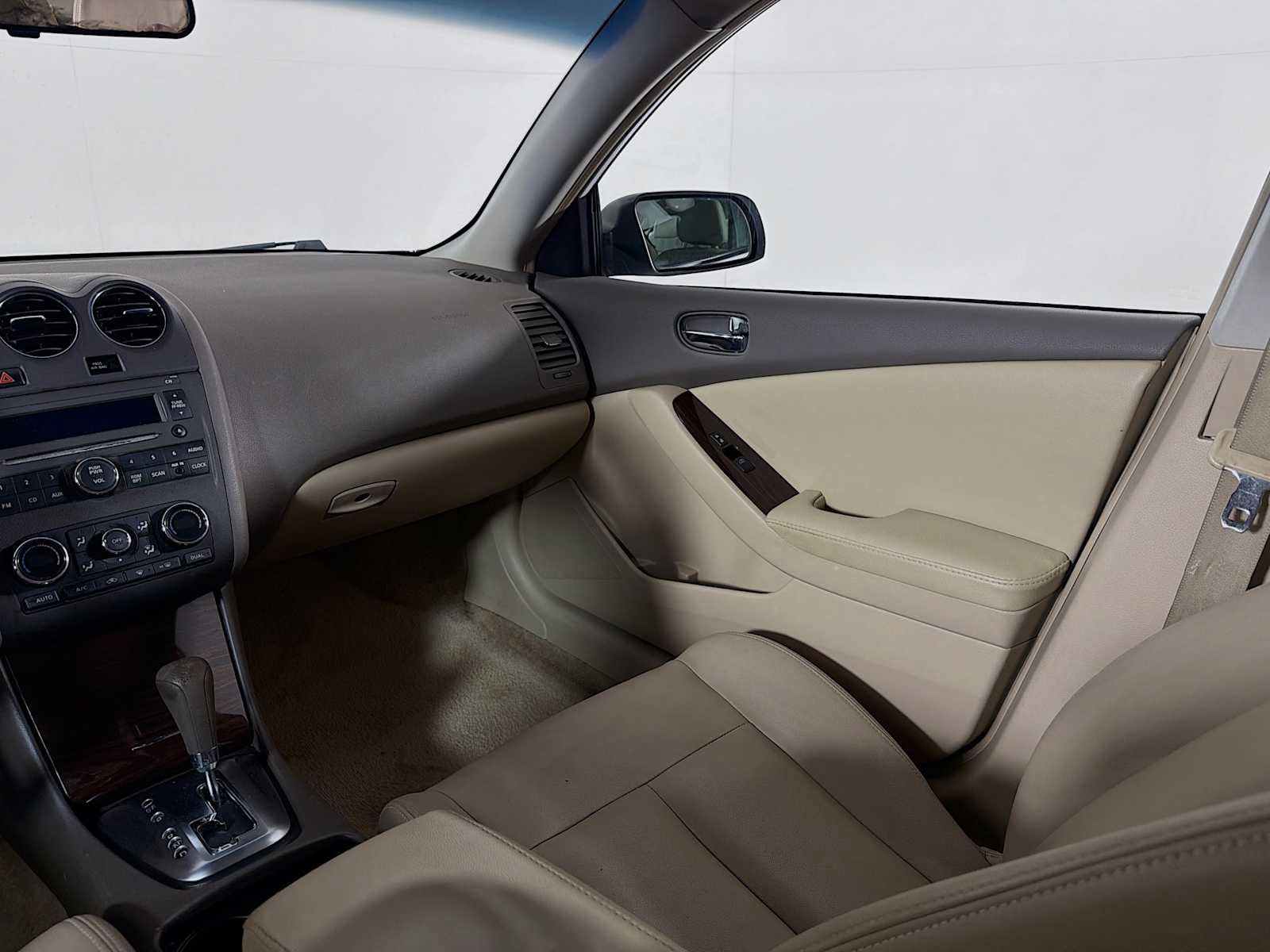 Used 2011 Nissan Altima 2.5 S w/ Convenience Pkg FWD image 17
