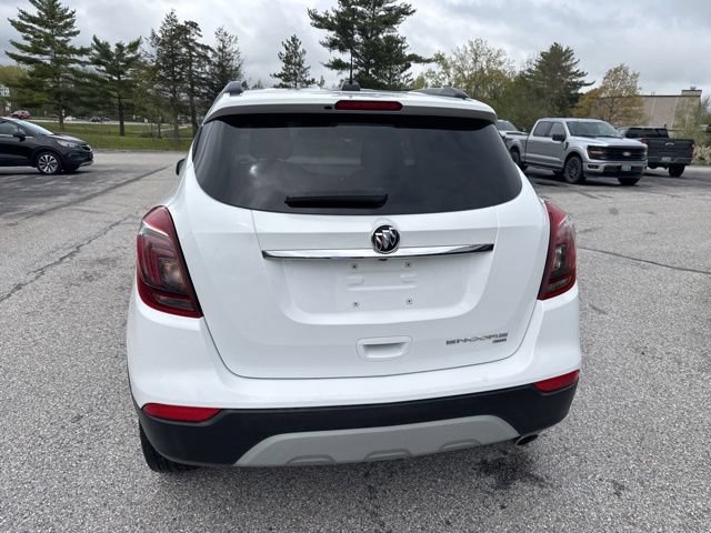 Used 2022 Buick Encore Preferred w/ Safety Package AWD/4WD image 27