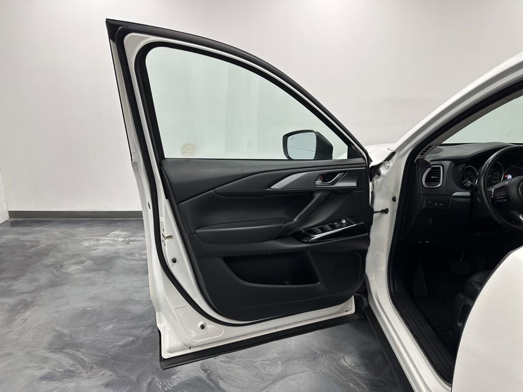 Certified 2023 MAZDA CX-9 Touring Plus AWD/4WD image 13
