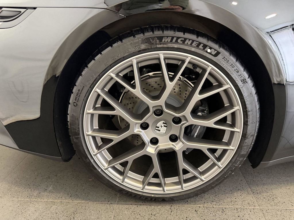 New 2026 Porsche 911 Carrera RWD image 12