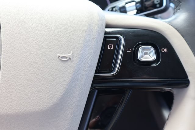Used 2020 Lincoln Corsair FWD w/ Premium Package image 25