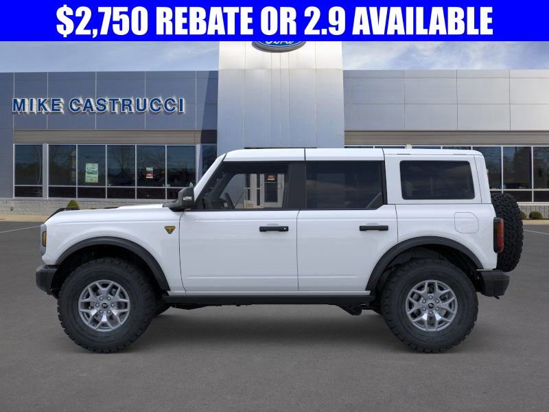 New 2025 Ford Bronco Badlands image 3