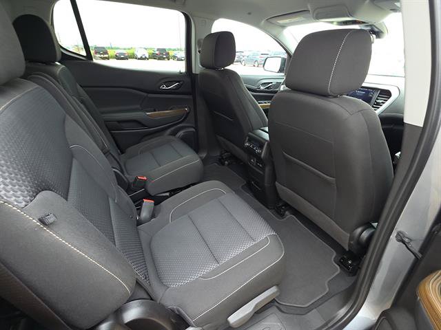 Used 2022 GMC Acadia SLE w/ Driver Convenience Package FWD image 18