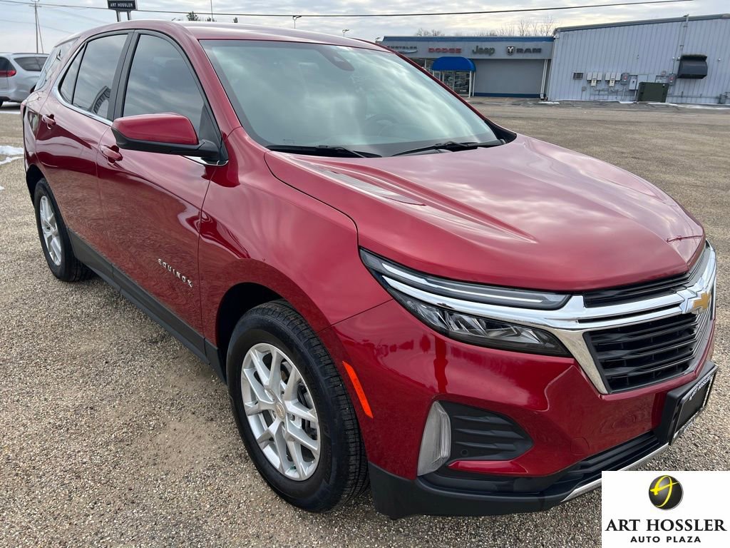 Used 2023 Chevrolet Equinox LT FWD image 9