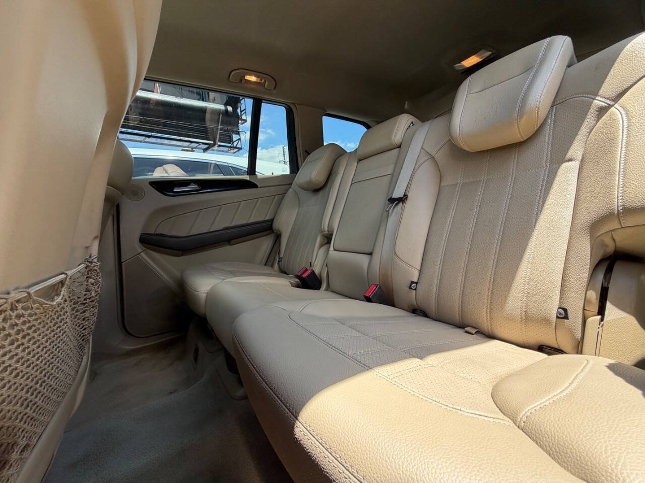 Used 2016 Mercedes-Benz GL 450 4MATIC image 17
