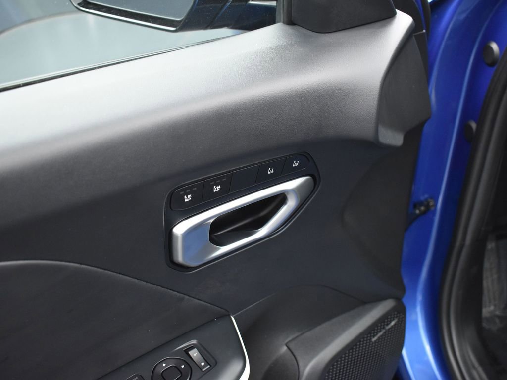 Certified 2025 Kia K4 GT-Line w/ GT-Line Premium Package image 11