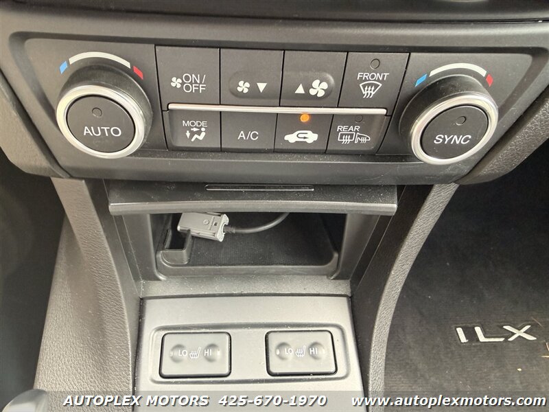 Used 2019 Acura ILX FWD image 17