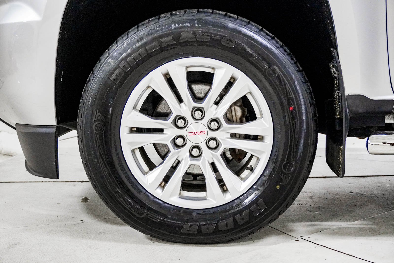 Used 2019 GMC Canyon SLE image 14