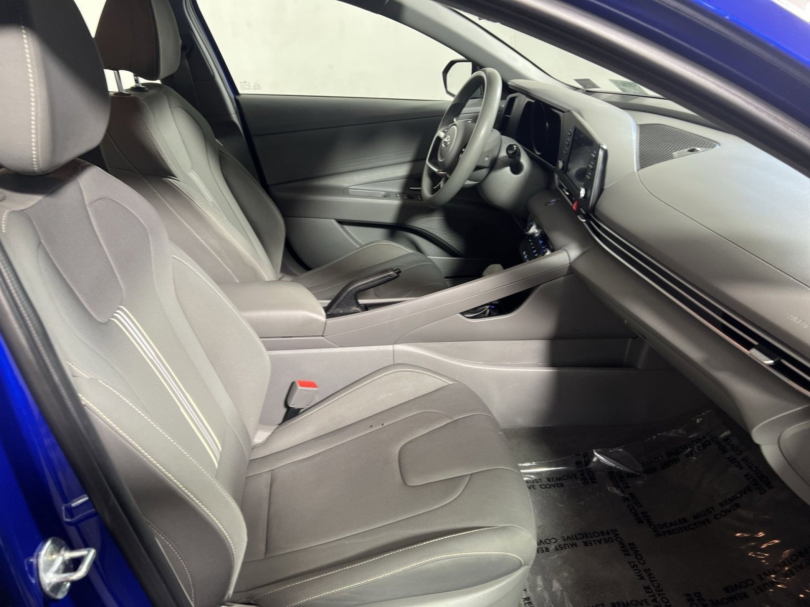 Used 2023 Hyundai Elantra SEL w/ Cargo Package image 24