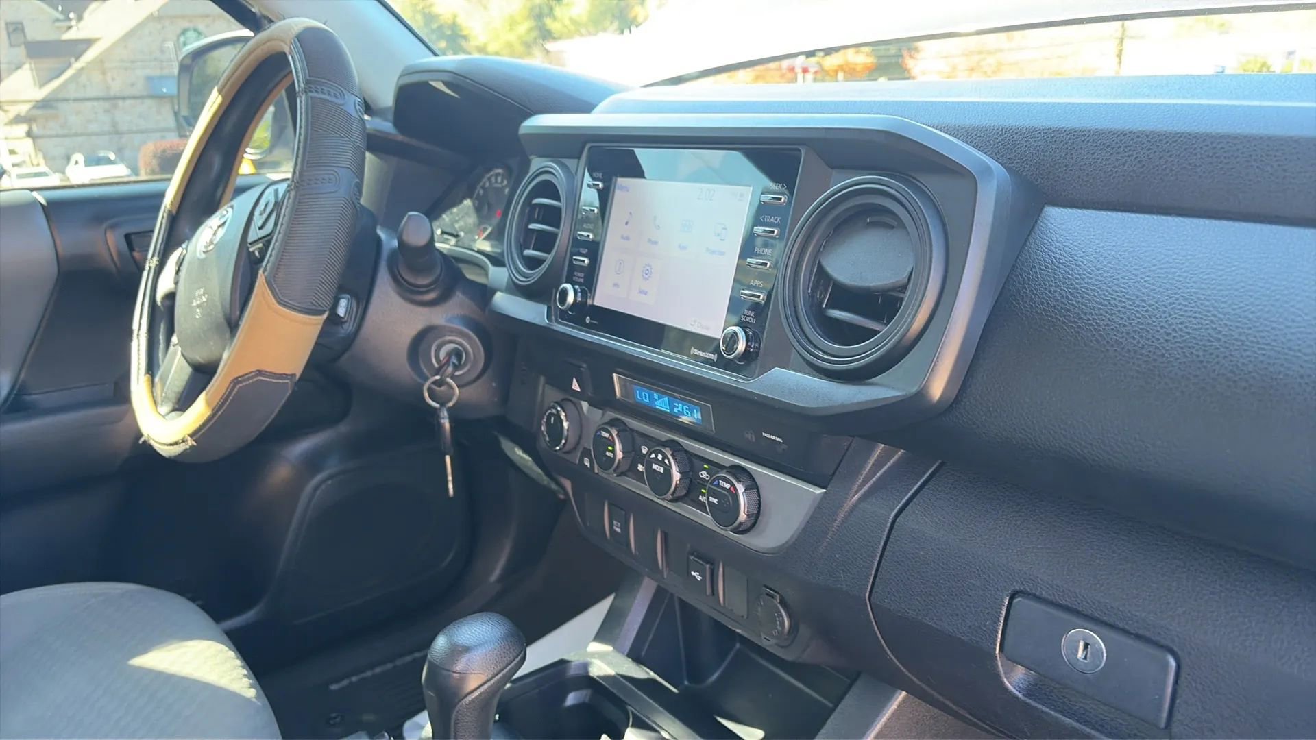 Used 2021 Toyota Tacoma SR5 image 42