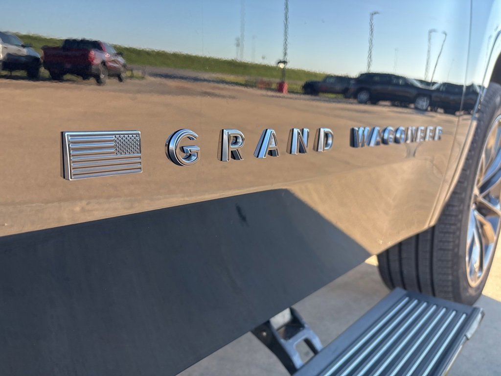 New 2025 Jeep Grand Wagoneer L Series II Obsidian w/ Quick Order Packagew 28T image 31