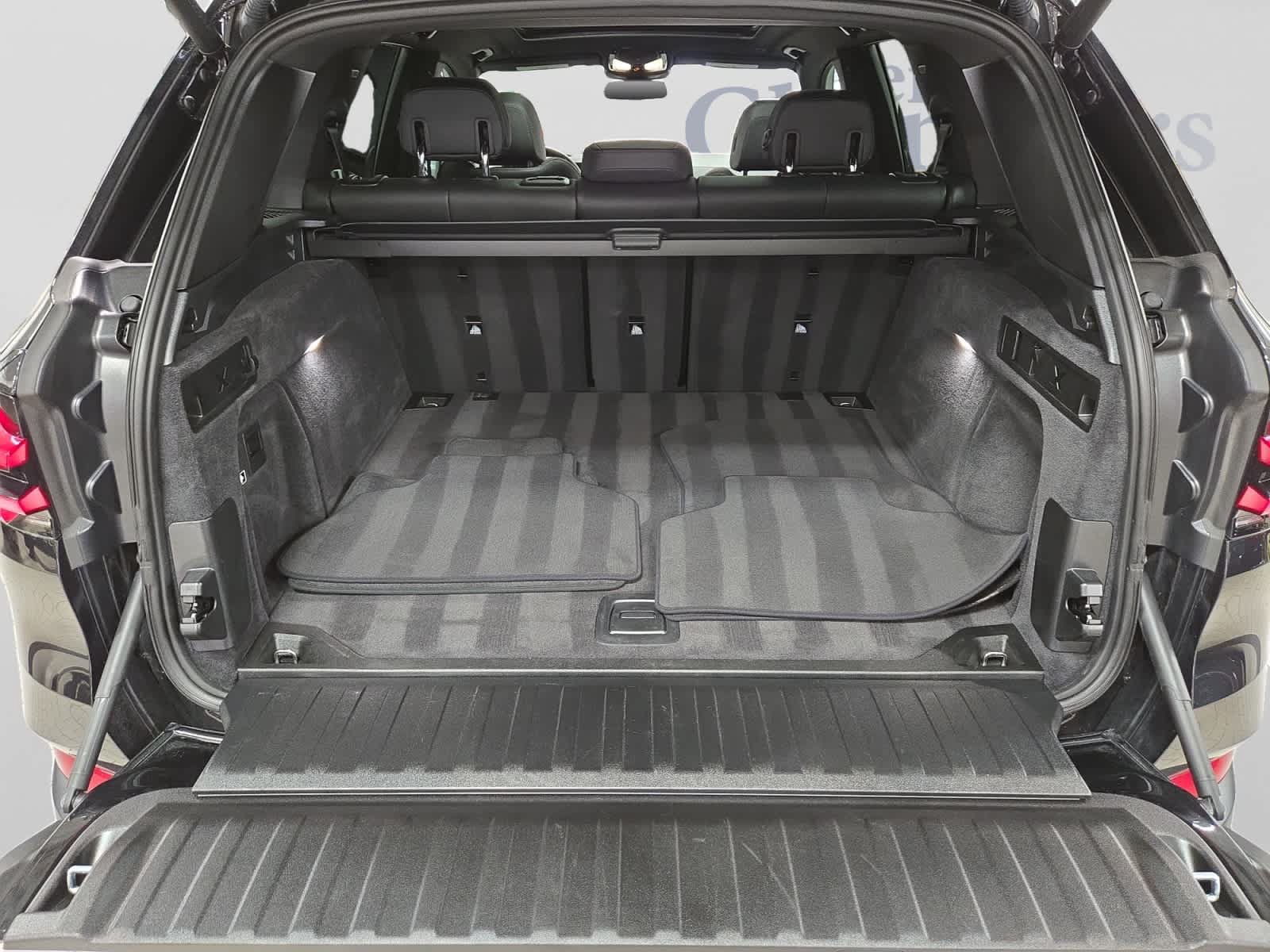 Used 2026 BMW X5 xDrive40i AWD/4WD image 4