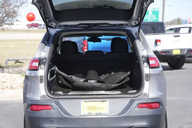 Used 2015 Jeep Cherokee Latitude image 30