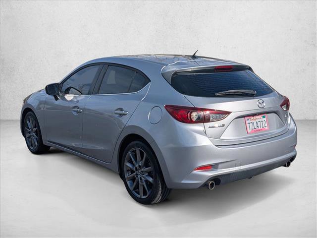 Used 2018 MAZDA MAZDA3 Touring image 8