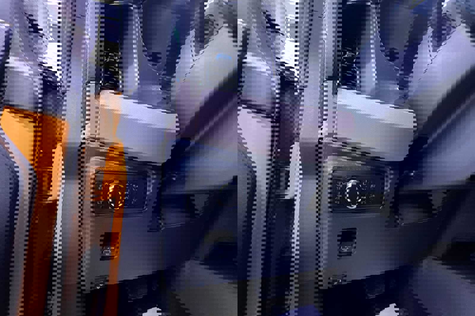 Used 2022 Ford Bronco Wildtrak image 16