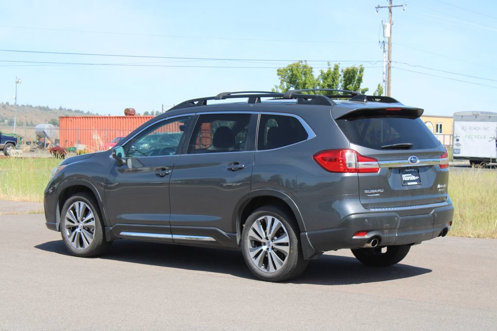 Used 2019 Subaru Ascent Limited w/ Popular Package #3 AWD/4WD image 3