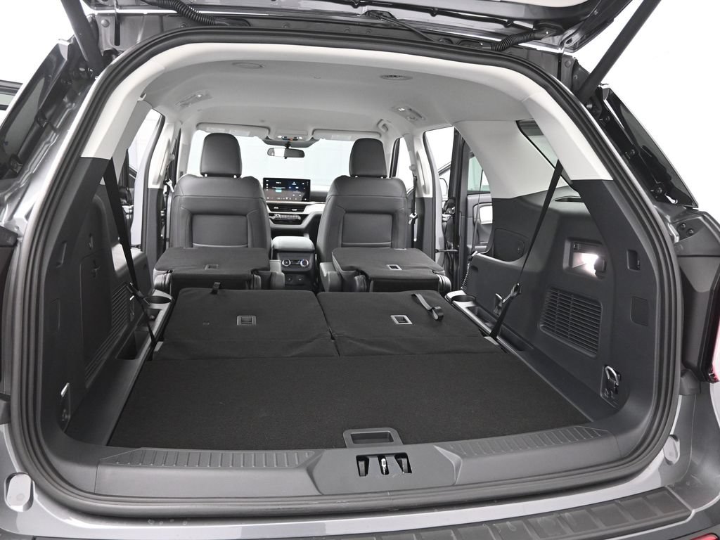 New 2026 Ford Explorer Active w/ Active Comfort Package RWD image 22