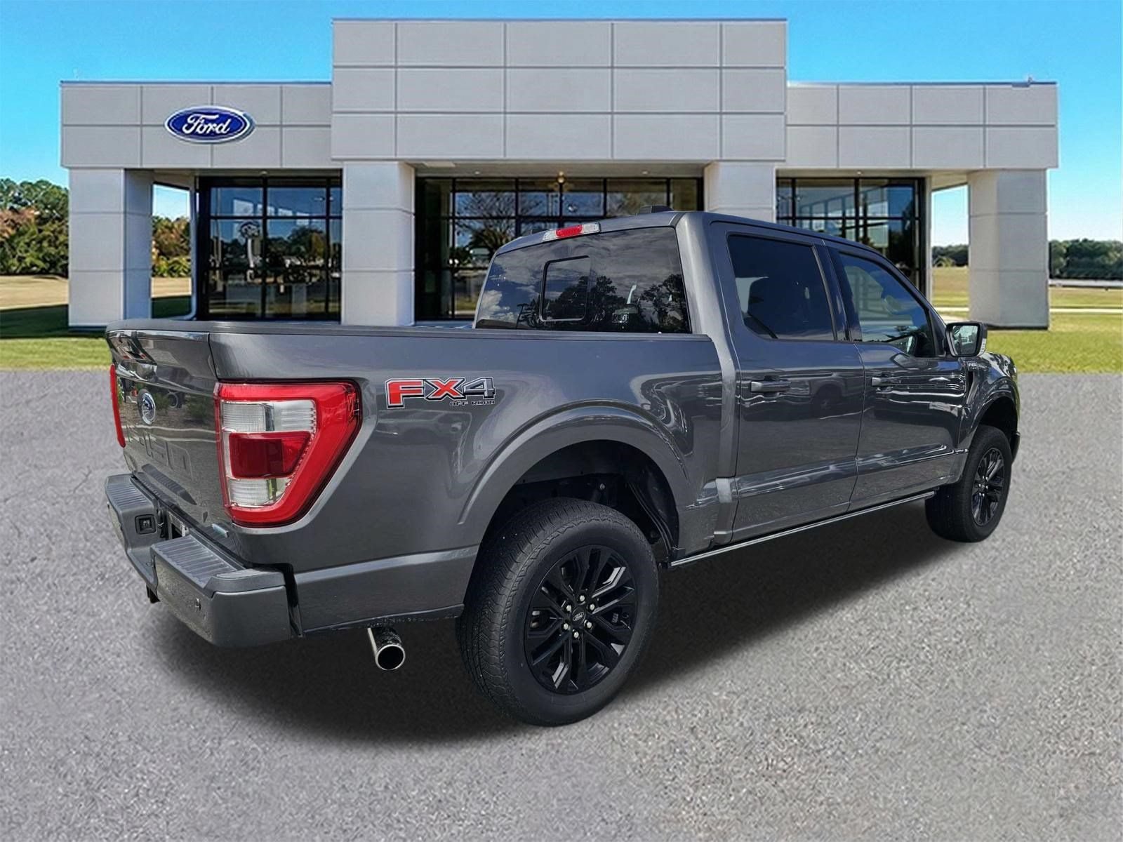 Used 2023 Ford F150 Lariat w/ Equipment Group 502A High AWD/4WD image 4