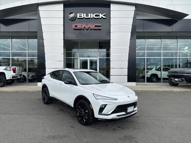 New 2025 Buick Envista Sport Touring image 2