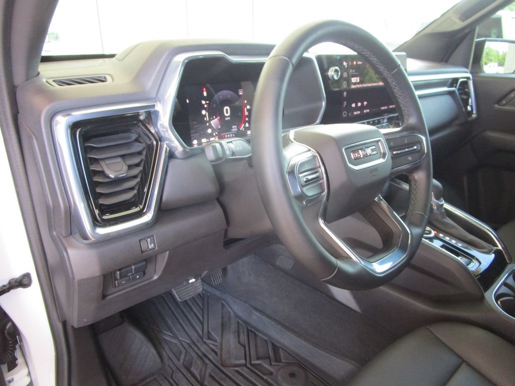 Used 2023 GMC Canyon Elevation w/ Elevation Premium Package AWD/4WD image 31