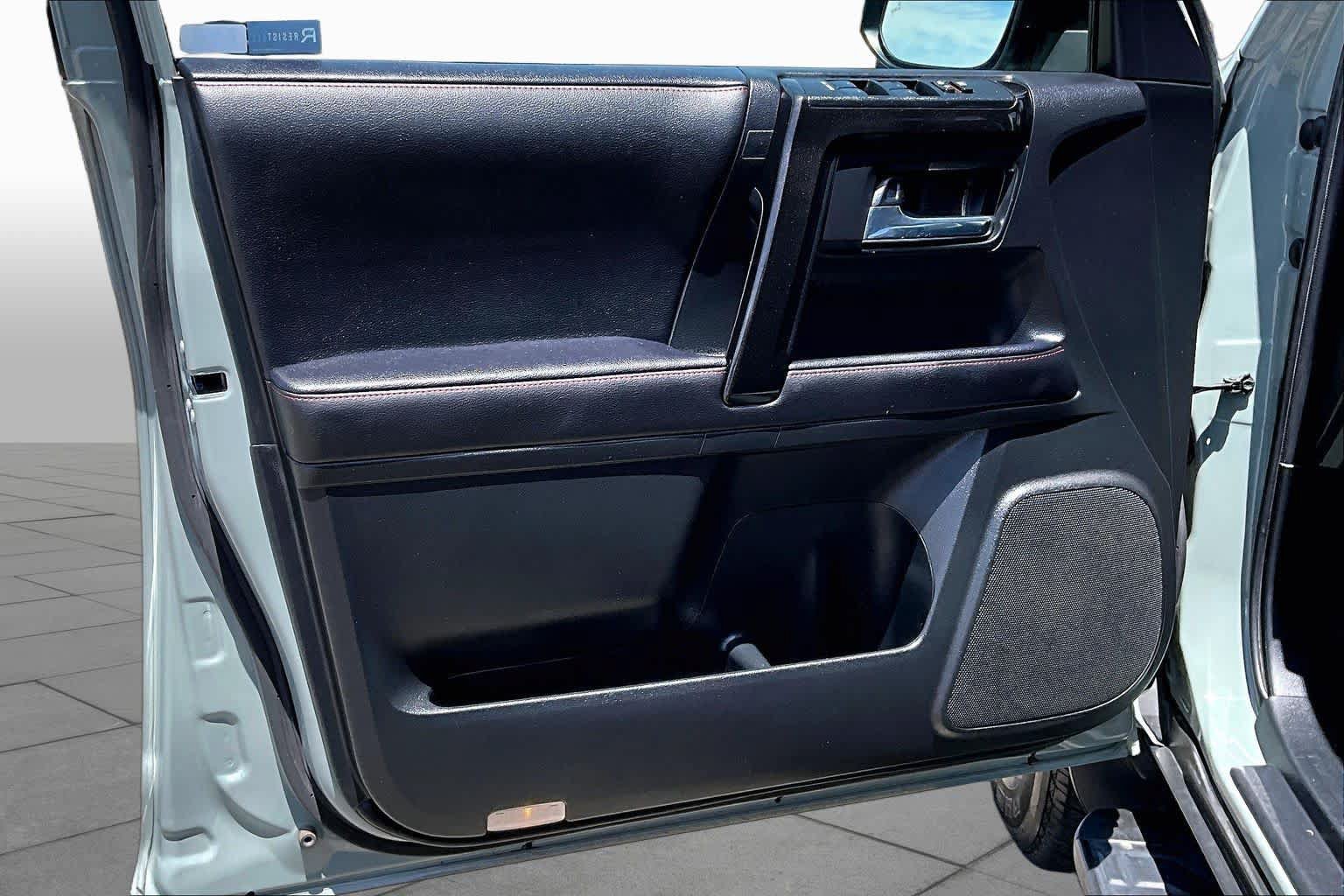 Certified 2023 Toyota 4Runner TRD Off-Road Premium w/ Moonroof Package AWD/4WD image 21