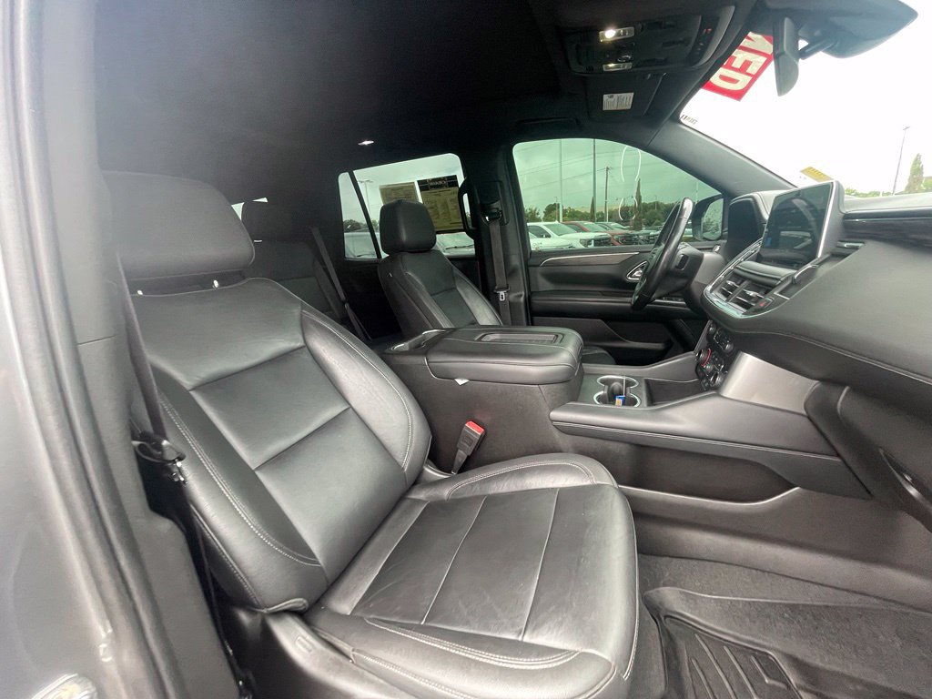 Used 2021 Chevrolet Tahoe Z71 w/ Z71 Off-Road Package AWD/4WD image 29