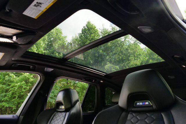 Used 2020 BMW X5 M w/ Executive Package AWD/4WD image 28