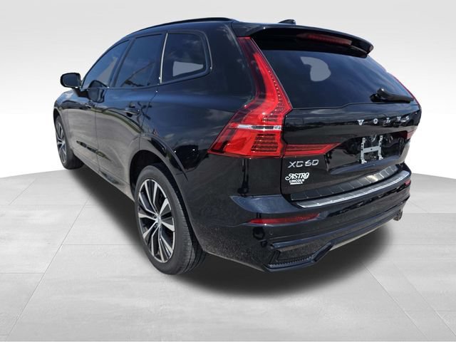 Used 2025 Volvo XC60 B5 Plus w/ Protection Package Premier AWD/4WD image 4