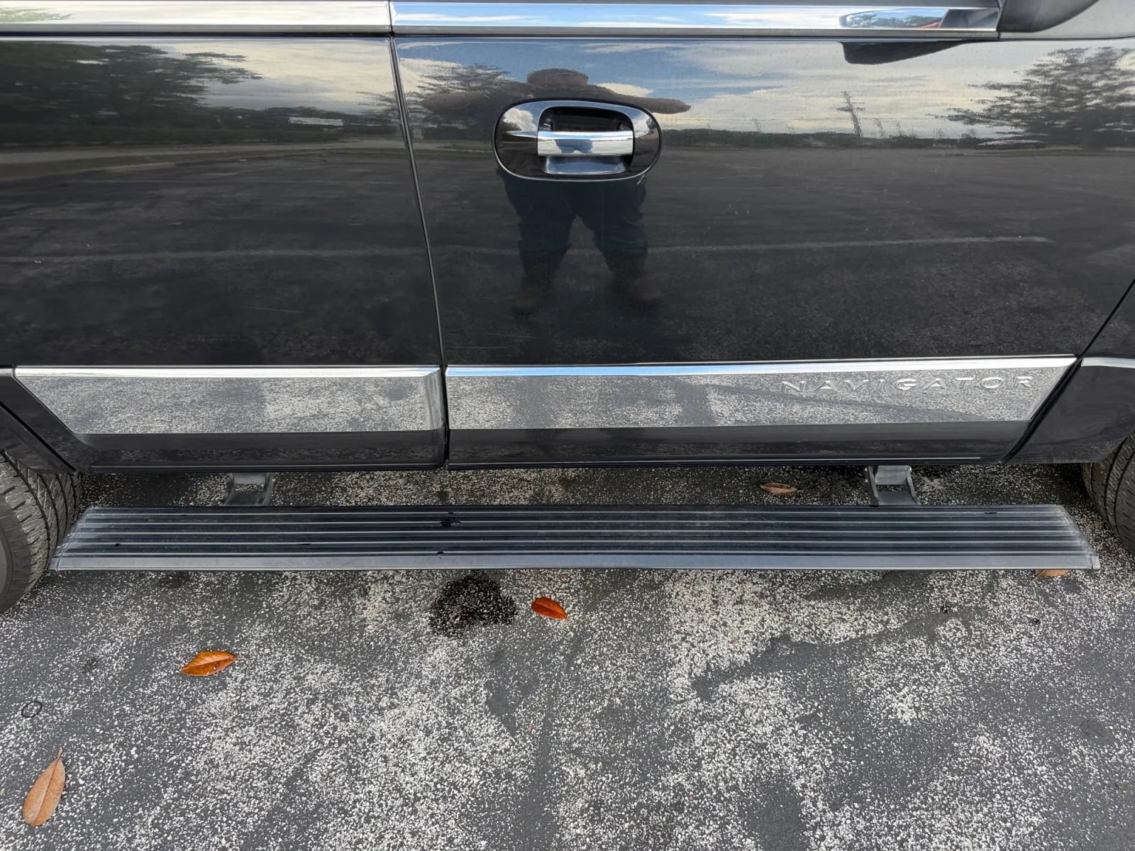 Used 2014 Lincoln Navigator 2WD image 30
