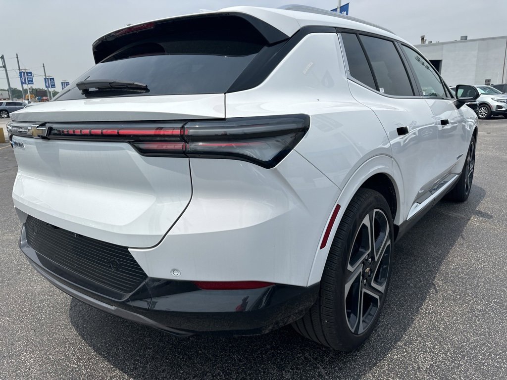 Used 2024 Chevrolet Equinox EV LT w/ Active Safety Package 3 image 25