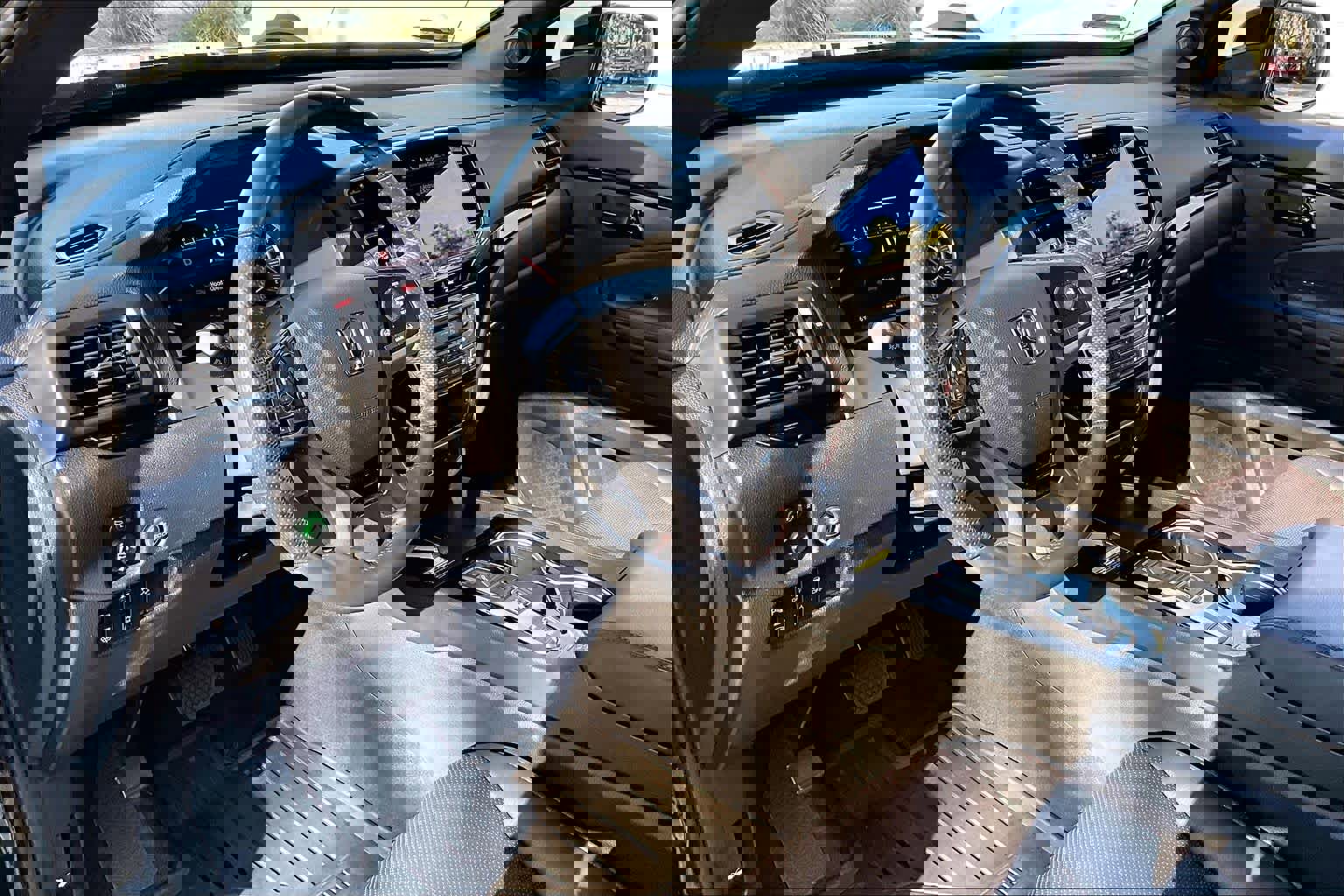 Used 2024 Honda Passport Black Edition image 17