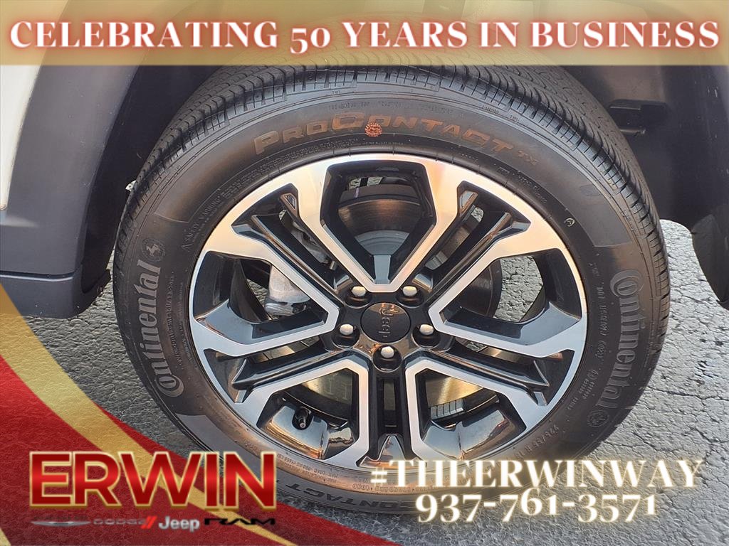 Certified 2024 Jeep Compass Limited image 9