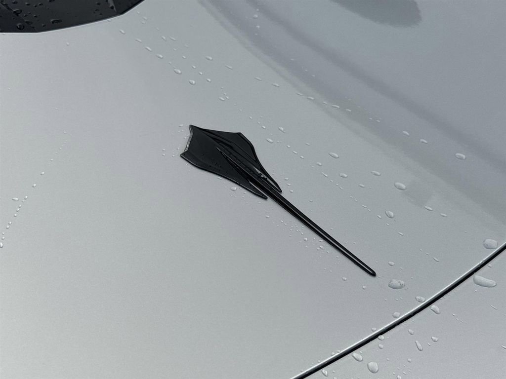 Used 2024 Chevrolet Corvette Stingray Preferred Cpe w/ Stealth Interior Trim Package image 27