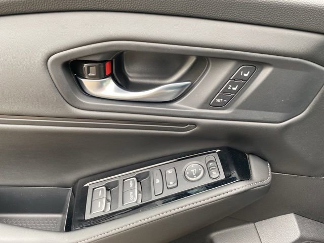 New 2025 Honda Accord Touring image 13