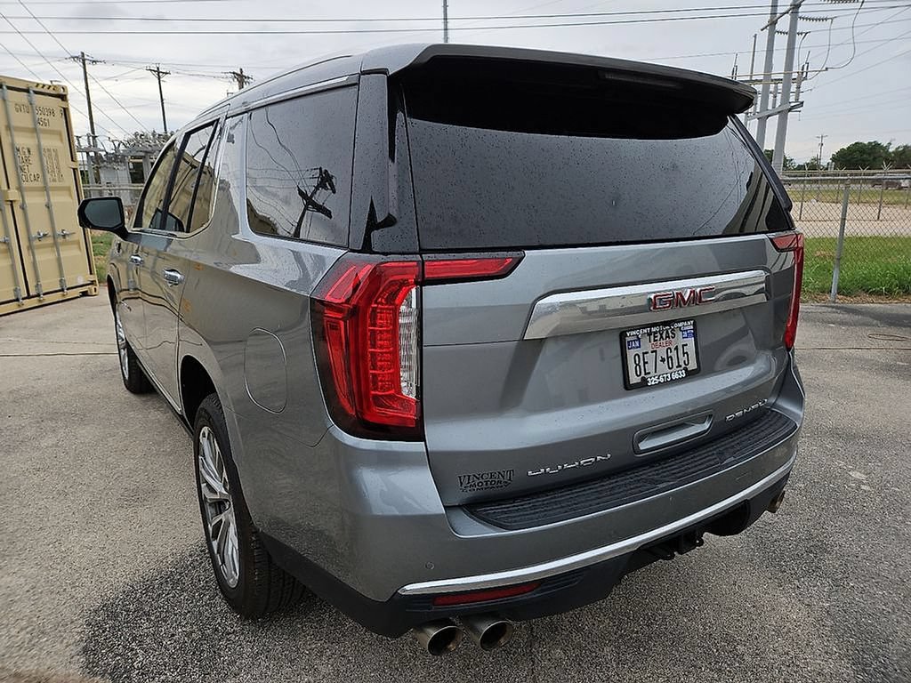 Used 2023 GMC Yukon Denali AWD/4WD image 5
