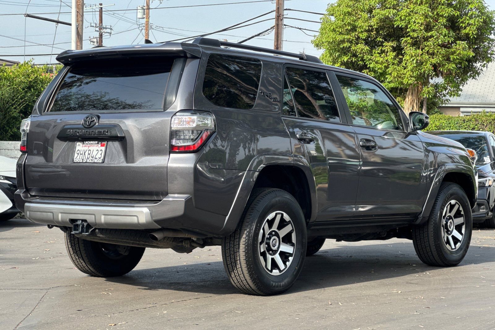 Used 2023 Toyota 4Runner TRD Off-Road Premium w/ Off Road Premium Plus Package image 4