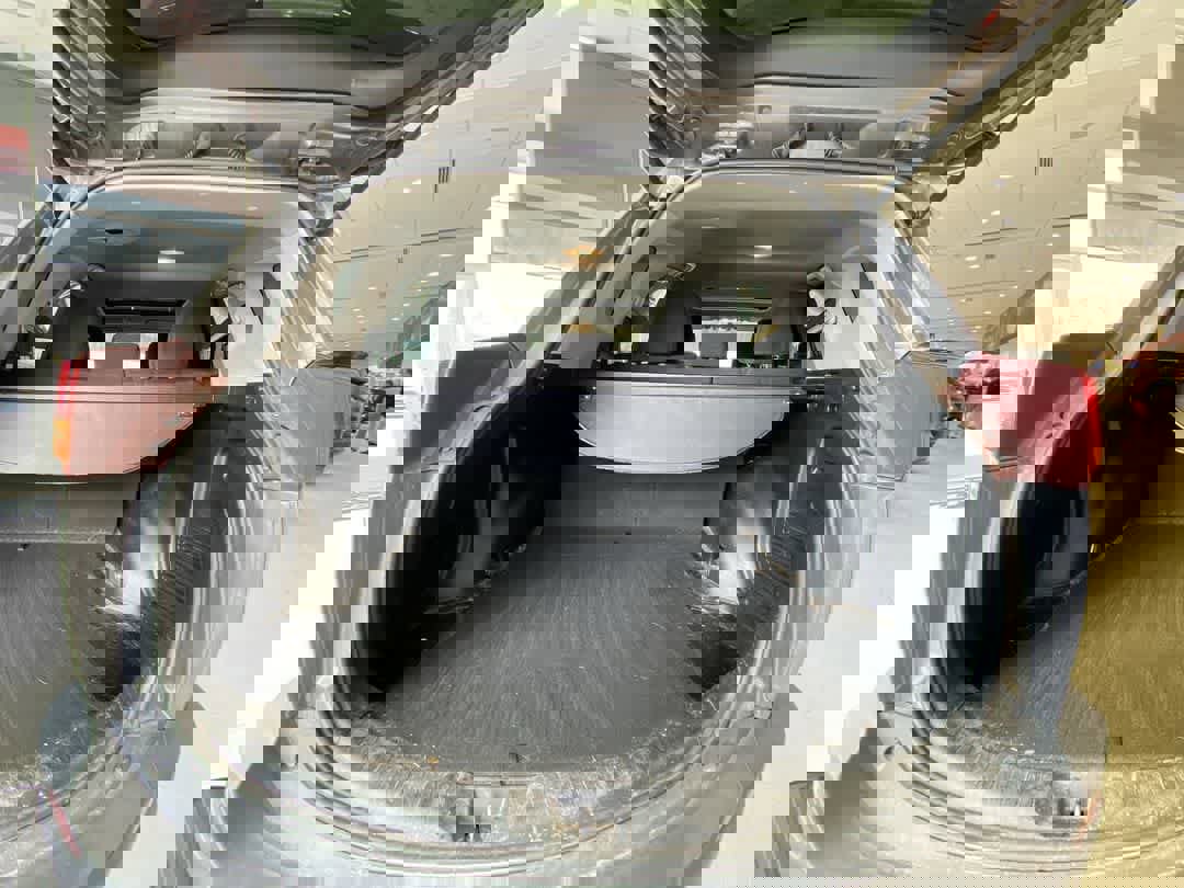 Used 2015 Toyota RAV4 XLE image 26