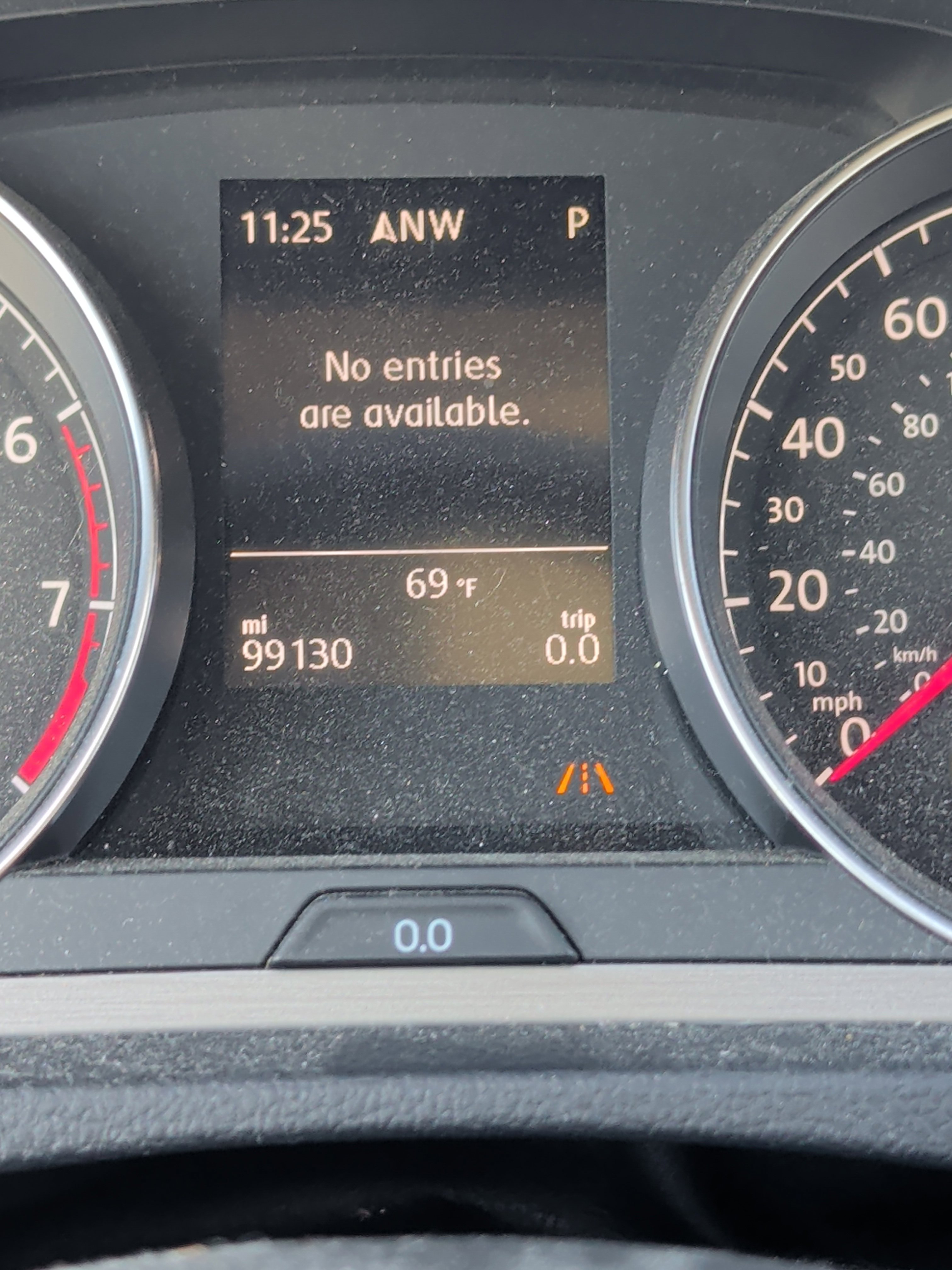 Used 2016 Volkswagen Golf S FWD image 24