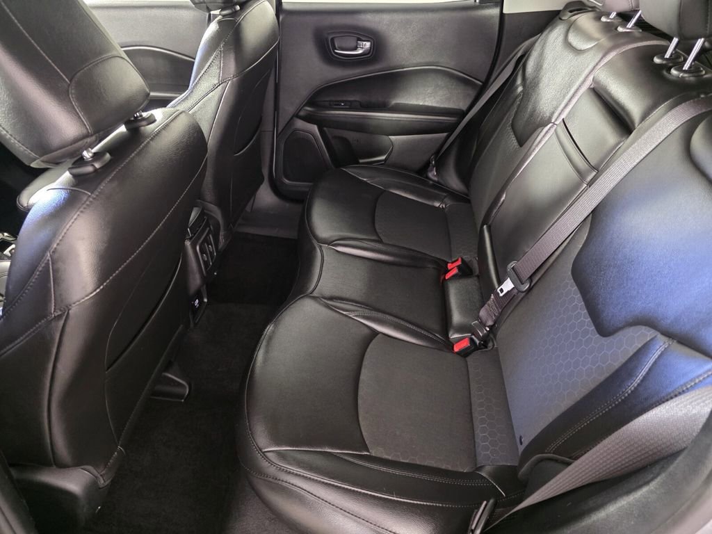 Certified 2020 Jeep Compass Altitude image 14