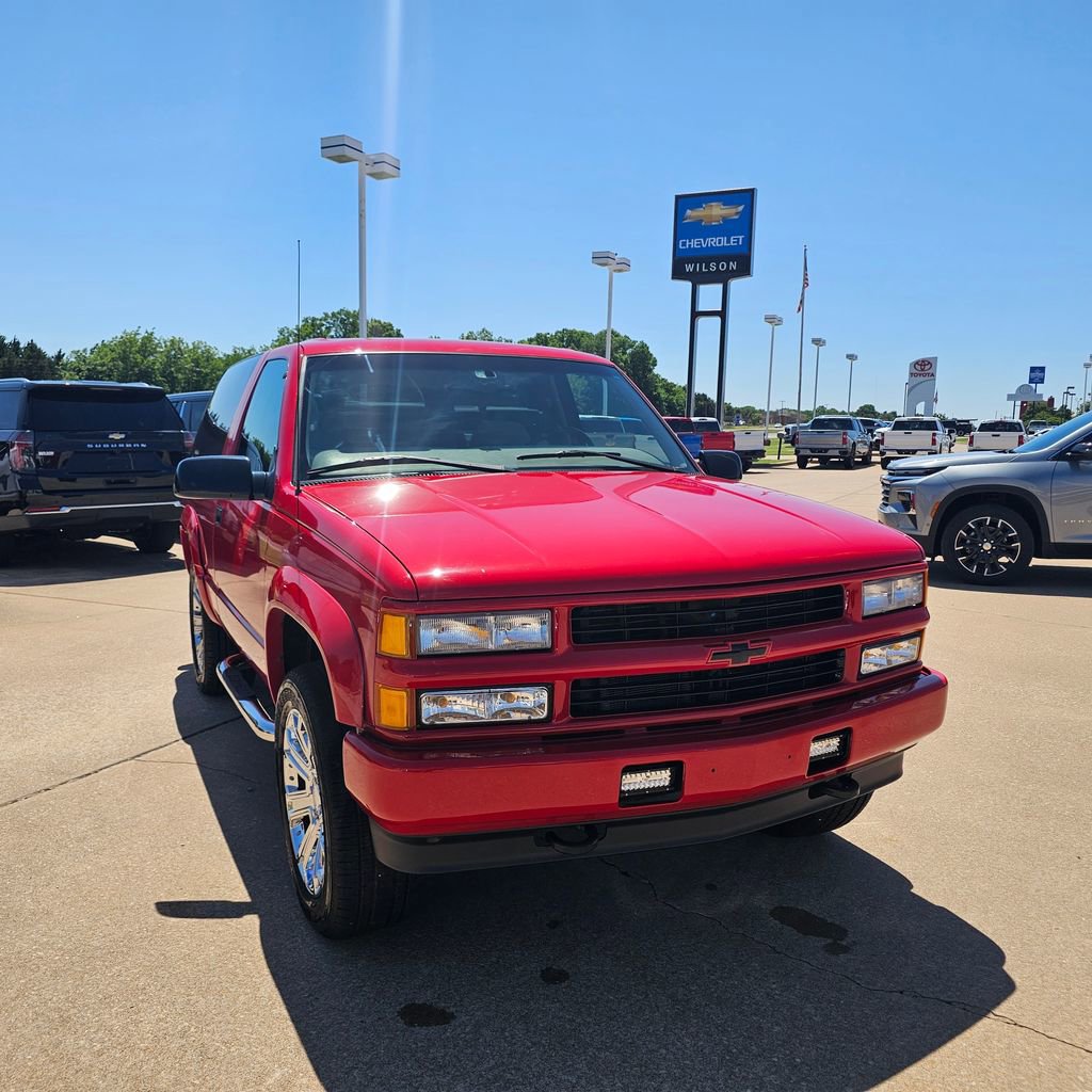 Used 1997 Chevrolet Tahoe 4WD 2-Door w/ Preferred Equipment Group 2 image 12