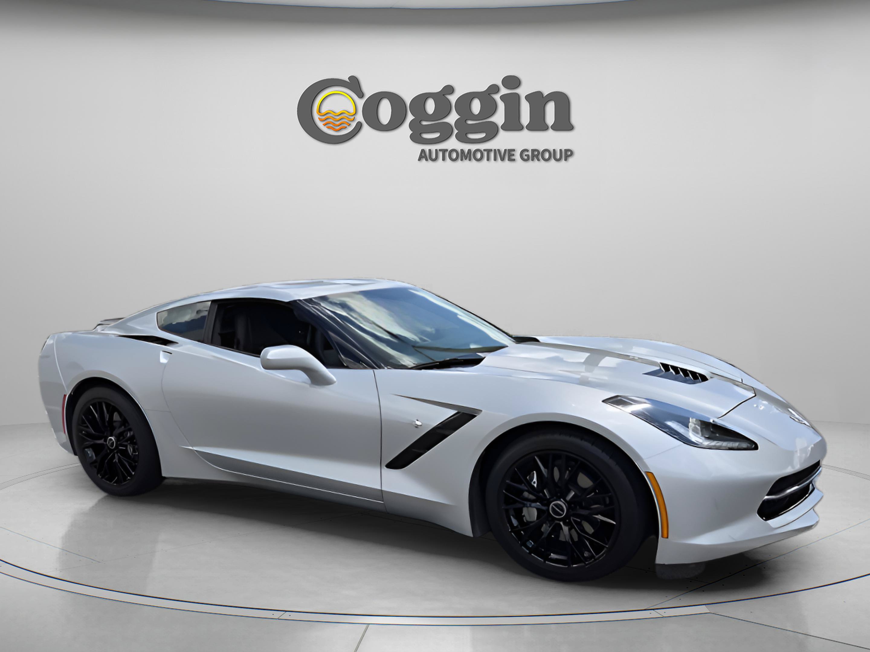 Used 2015 Chevrolet Corvette Stingray Coupe w/ 2LT Preferred Equipment Group RWD image 7