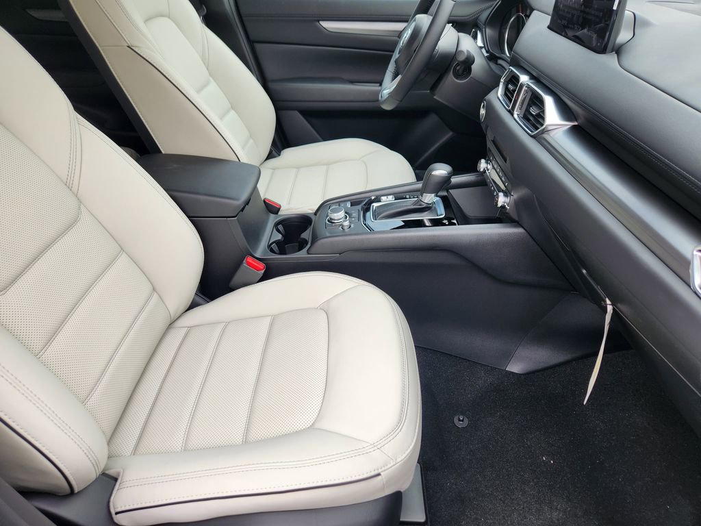 New 2025 MAZDA CX-5 AWD 2.5 S w/ Preferred Package image 16