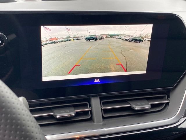 Certified 2024 Chevrolet Trax RS w/ Driver Confidence Package image 11