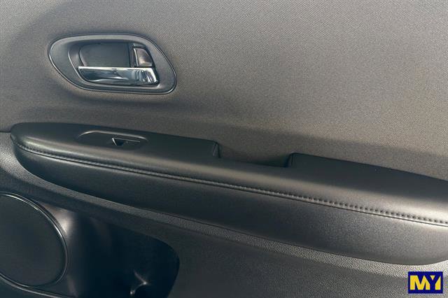 Used 2020 Honda HR-V Sport image 21