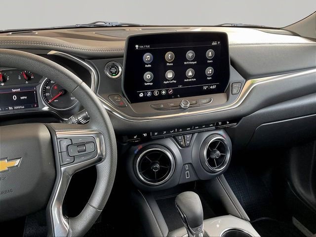 Used 2024 Chevrolet Blazer LT w/ Driver Confidence Package FWD image 9