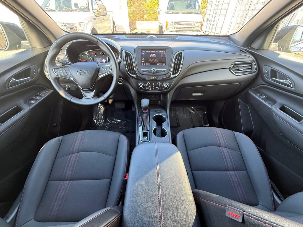 Used 2023 Chevrolet Equinox RS AWD/4WD image 25