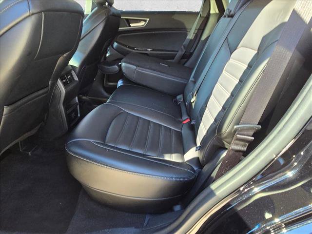 Used 2019 Ford Edge SEL w/ Equipment Group 201A image 17