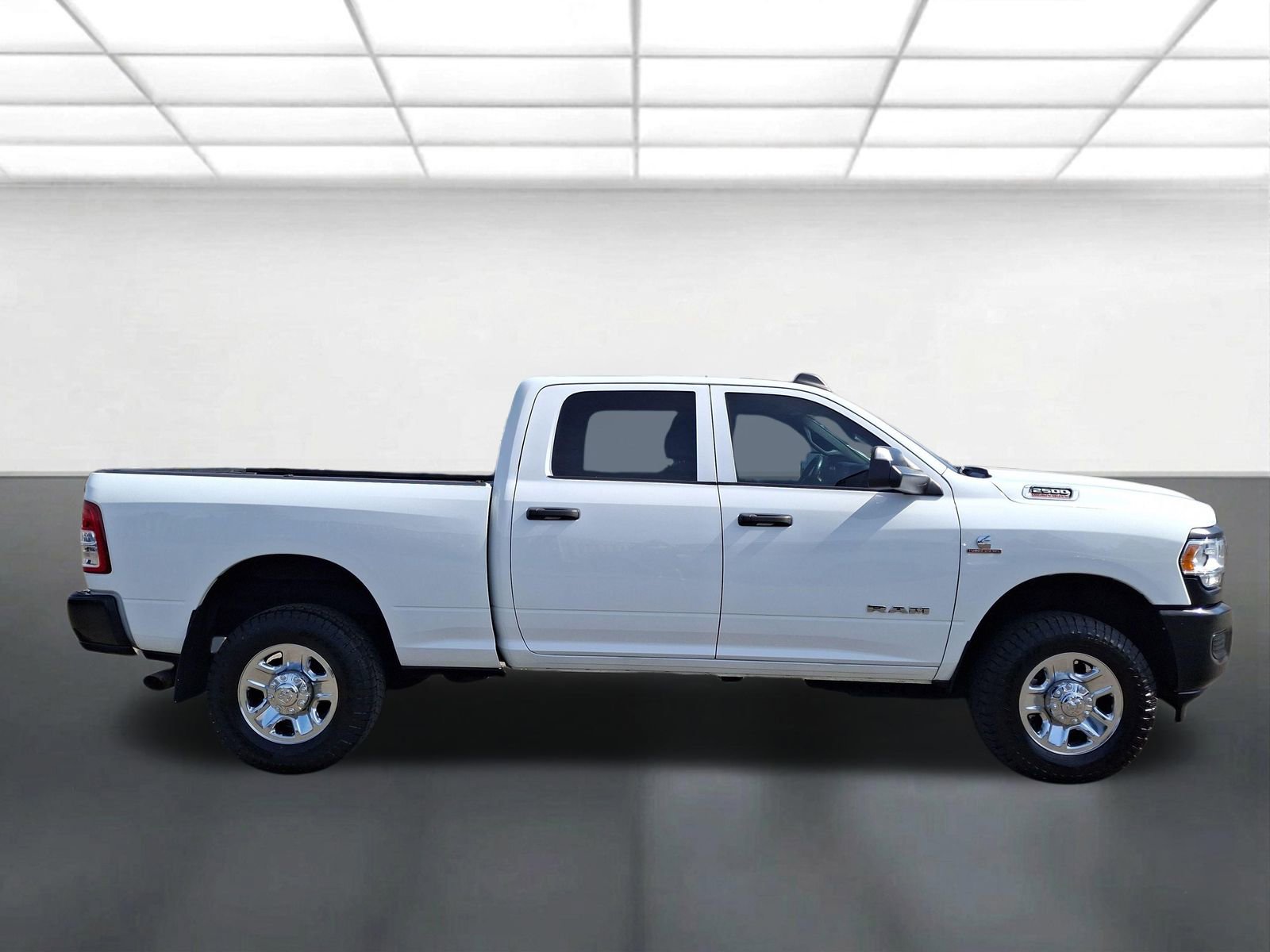 Certified 2022 RAM 2500 Tradesman AWD/4WD image 2
